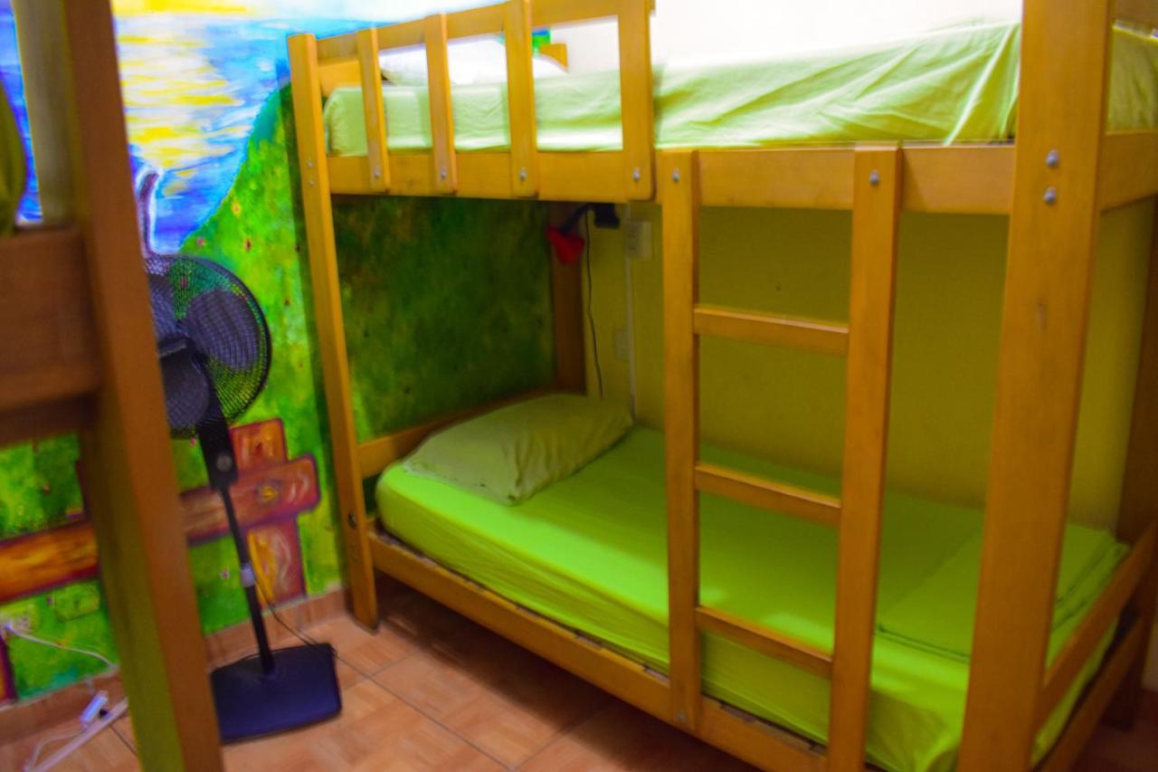 Passion Hostel - Barranco Lima Buitenkant foto